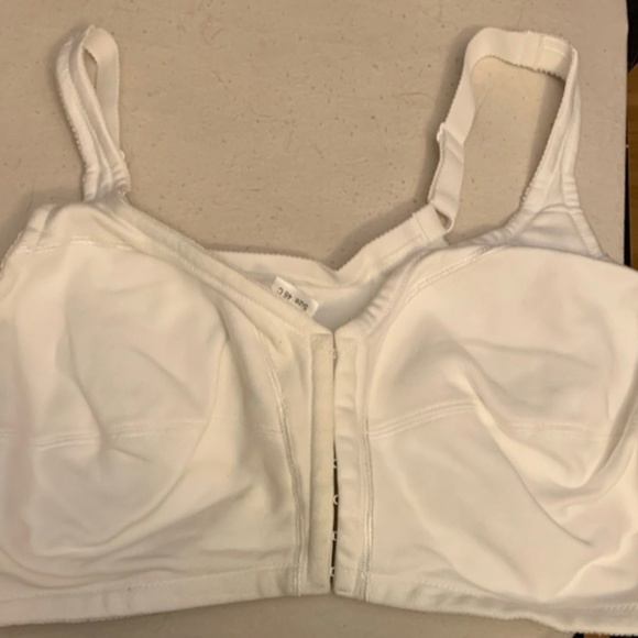 Comfort Choice 46C White Bra - Picture 2 of 7